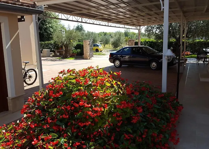 게스트하우스 Ulika & 포레치